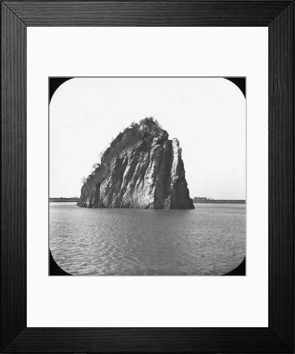 Framed Print : China - Little Orphan Island, Yang tse Kiang Framed Print : China - Little Orphan Island, Yang tse Kiang