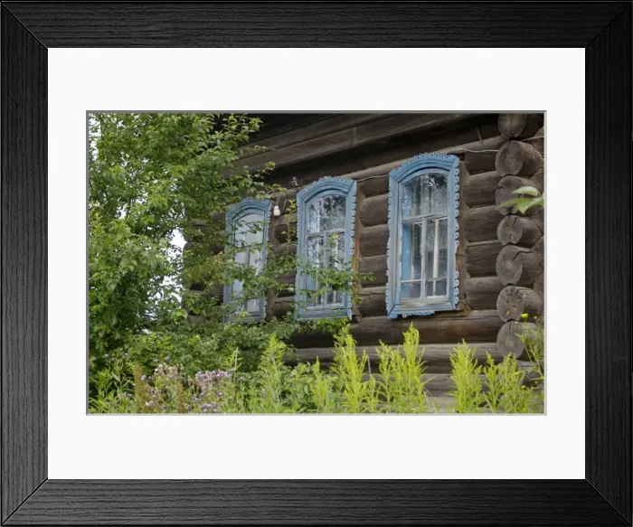 Framed Print : Russia - A traditional front of an early 19th century Framed Print : Russia - A traditional front of an early 19th century