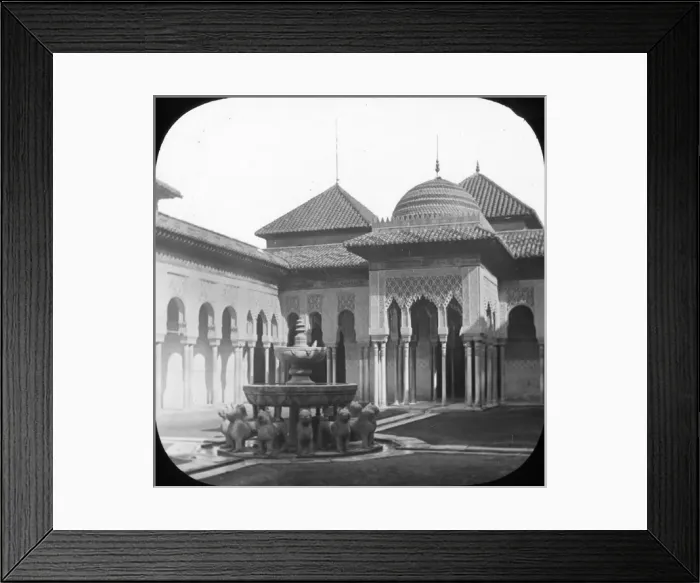 Framed Print : Spain - Fountains in the Court of Lions Framed Print : Spain - Fountains in the Court of Lions
