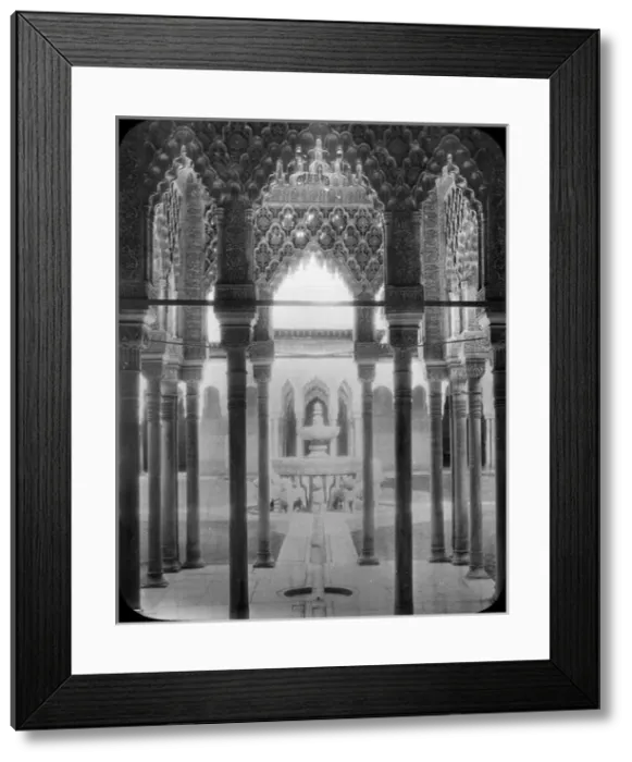Framed Print : Spain - Alhambra, Court of Lions Framed Print : Spain - Alhambra, Court of Lions
