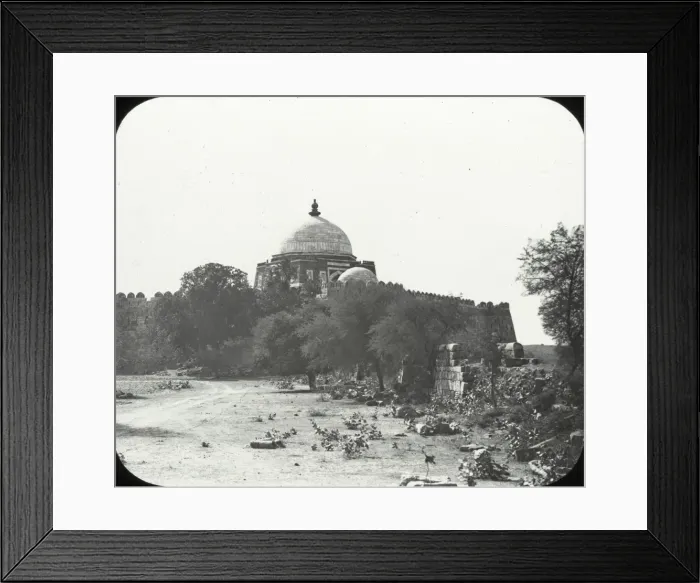 Framed Print : India - Togluk Shahs Tomb - Toglukabad, Delhi Framed Print : India - Togluk Shahs Tomb - Toglukabad, Delhi