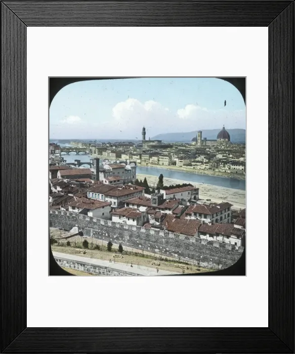 Framed Print : Italy - Florence and River Arno Framed Print : Italy - Florence and River Arno