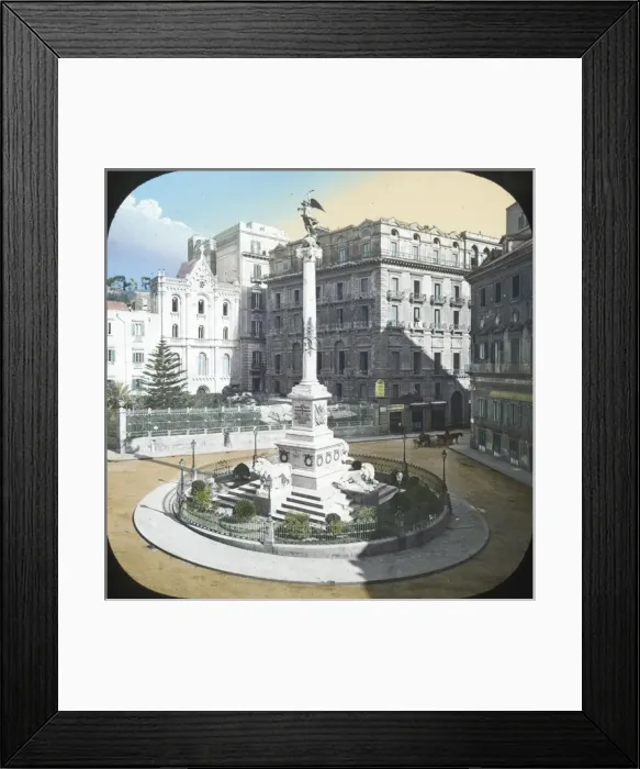 Framed Print : Italy - Naples - Monument in the Piazza de Martiri