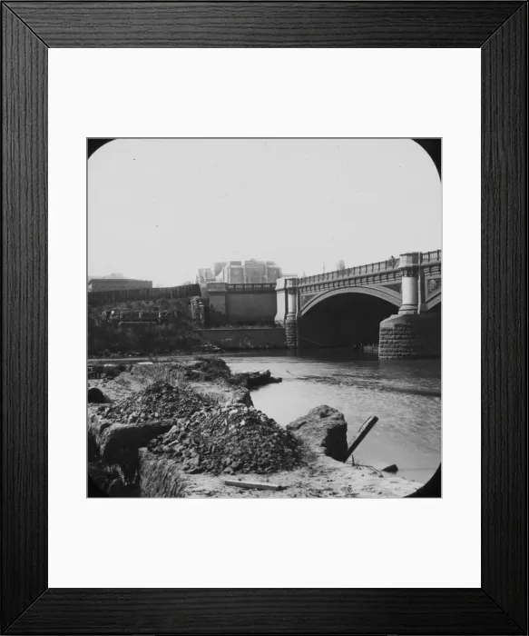 Framed Print : Princes Bridge - Yarra Improvements Framed Print : Princes Bridge - Yarra Improvements