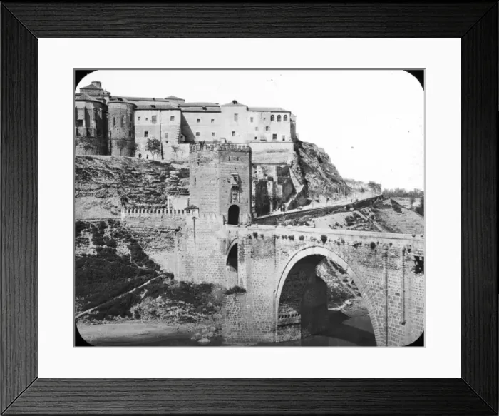 Framed Print : Spain - The Alcantara Bridge Framed Print : Spain - The Alcantara Bridge