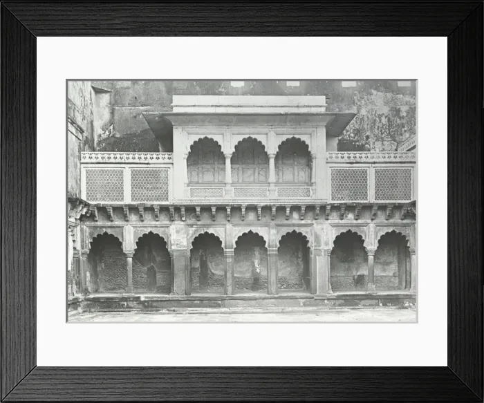 Framed Print : India - Palace in Fort Ba and Tracery Screens Framed Print : India - Palace in Fort Ba and Tracery Screens