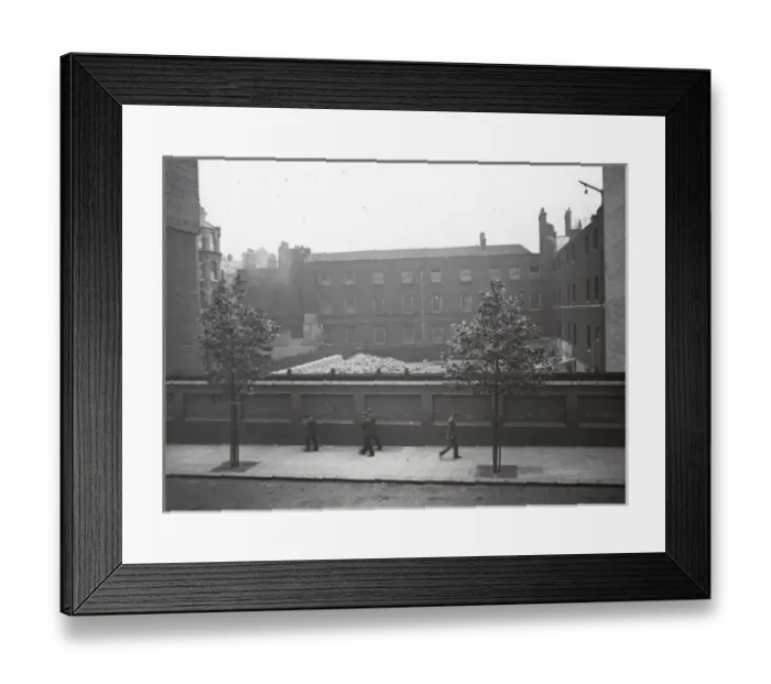 Framed Print : Life of Charles Dickens - Holborn Workhouse Framed Print : Life of Charles Dickens - Holborn Workhouse