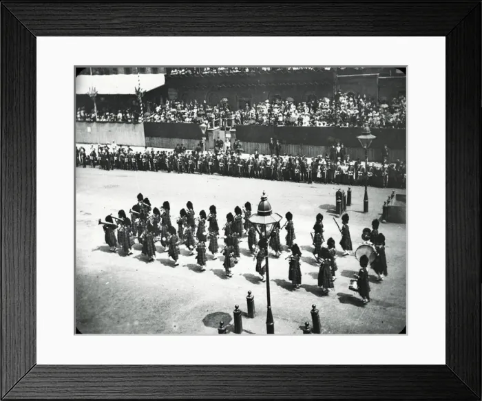 Framed Print : Queen Victorias Diamond Jubilee - The Pipers passing Whiteh Framed Print : Queen Victorias Diamond Jubilee - The Pipers passing Whiteh