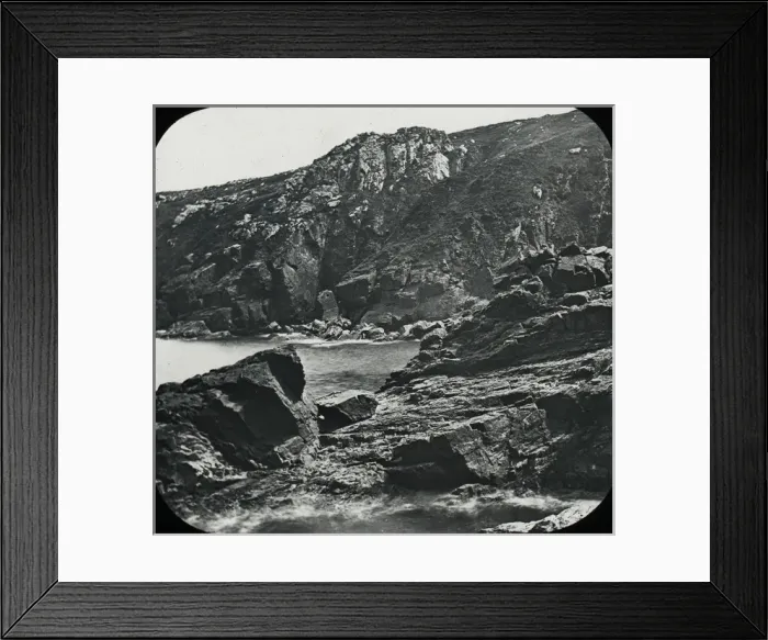 Framed Print : Rocks on Coast near St. Ives Framed Print : Rocks on Coast near St. Ives