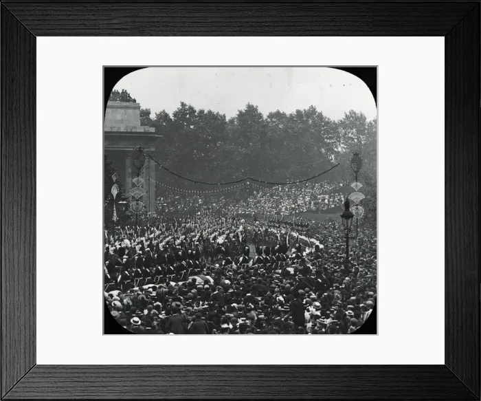 Framed Print : Queen Victorias Diamond Jubilee - Lancers Framed Print : Queen Victorias Diamond Jubilee - Lancers