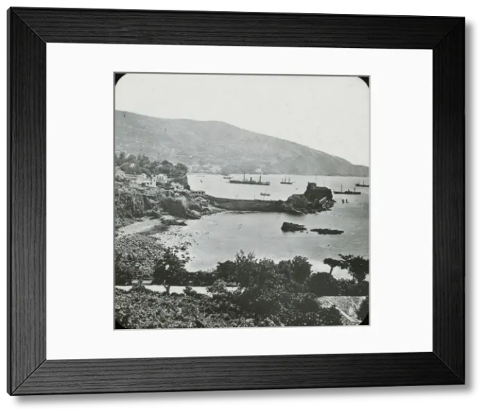 Framed Print : Madeira, Funchal, the bay from the town Framed Print : Madeira, Funchal, the bay from the town