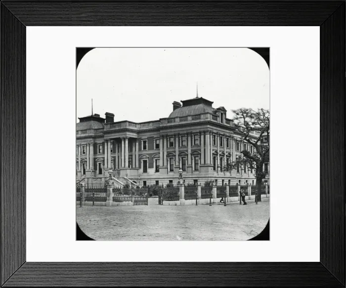 Framed Print : South Africa - Houses of Parliament, Cape Town Framed Print : South Africa - Houses of Parliament, Cape Town