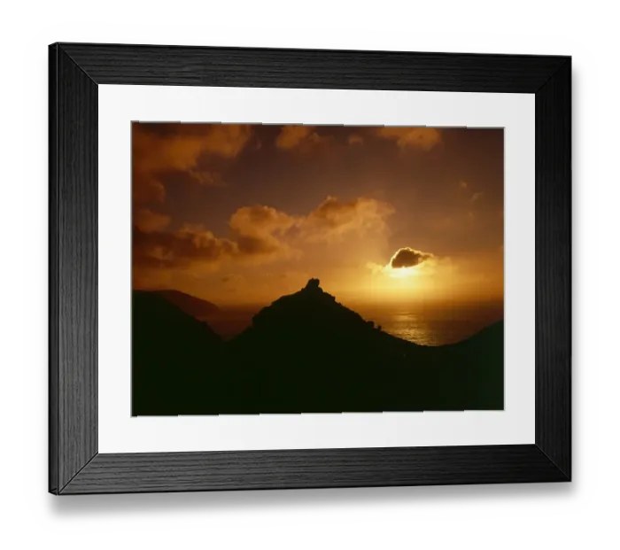 Framed Print : Sunset at Valley of Rocks, Lynton, Devon Framed Print : Sunset at Valley of Rocks, Lynton, Devon