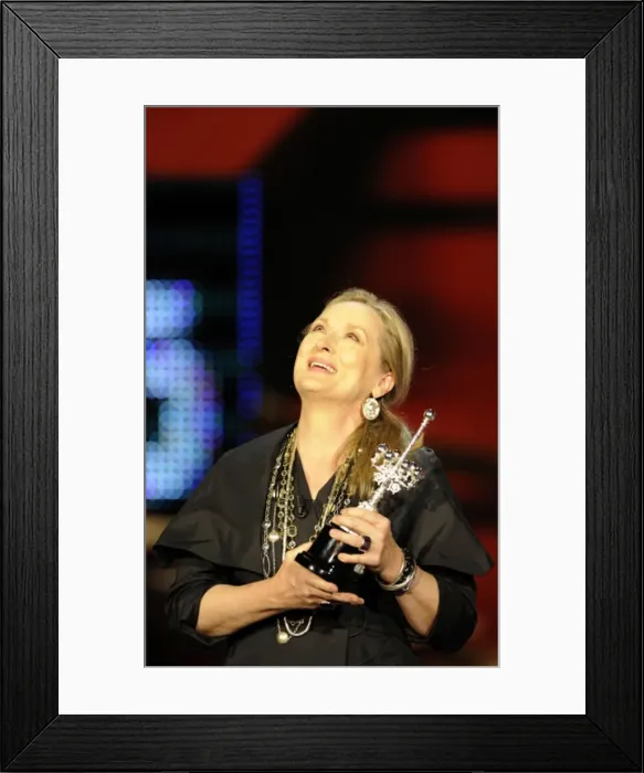Framed Print : San SebastiᮮFestival 2008. Meryl Streep Framed Print : San SebastiᮮFestival 2008. Meryl Streep