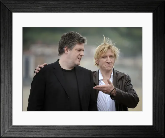 Framed Print : San SebastiᮮFestival 2009. This is Love Framed Print : San SebastiᮮFestival 2009. This is Love
