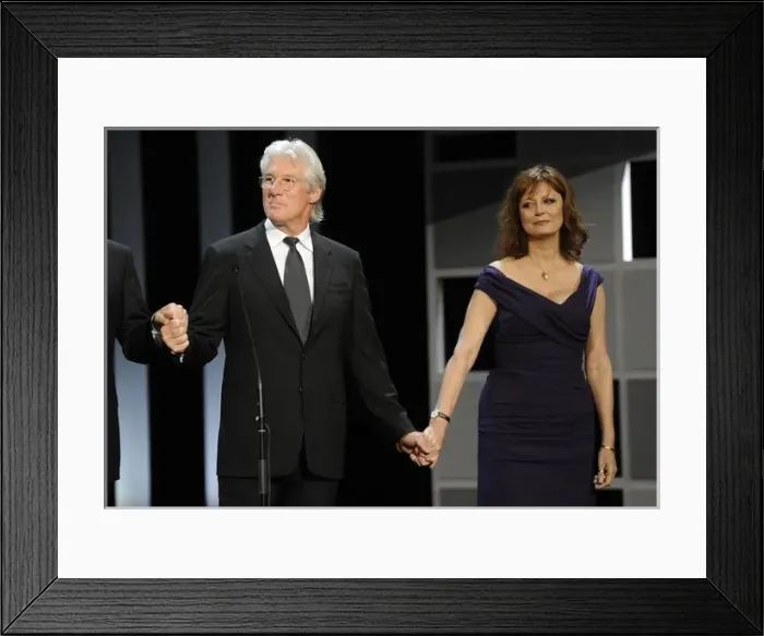 Framed Print : San SebastiᮮFestival 2012. S. Sarandon, R. Gere Framed Print : San SebastiᮮFestival 2012. S. Sarandon, R. Gere