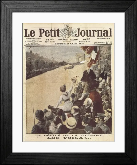 Framed Print : End of the First World War. Le d馩le la victoire Framed Print : End of the First World War. Le d馩le la victoire