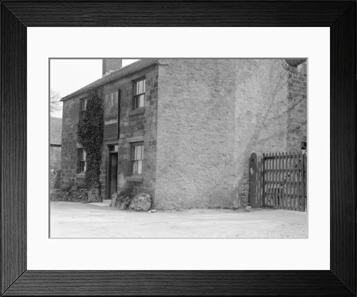 Framed Print : Jug and Glass Inn, Hartington Framed Print : Jug and Glass Inn, Hartington