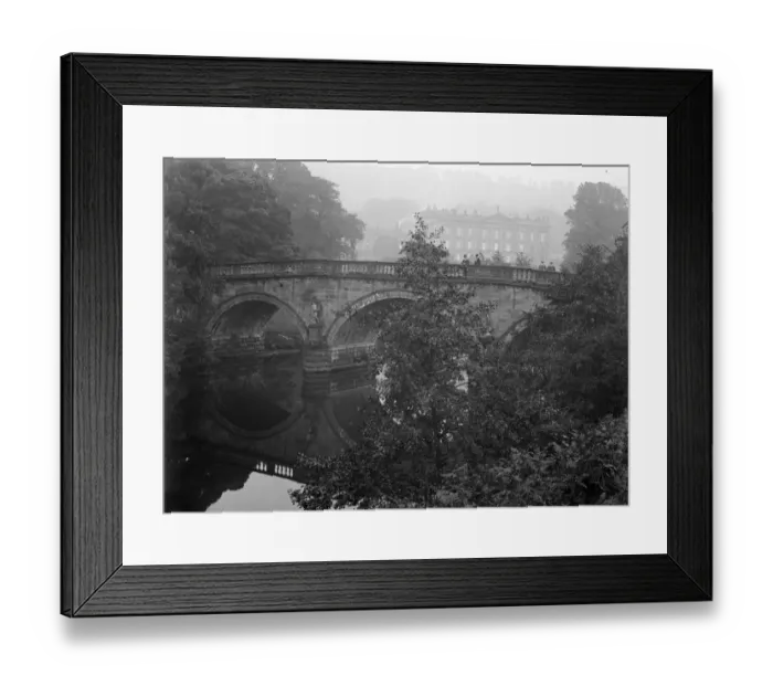 Framed Print : Chatsworth House and Bridge Framed Print : Chatsworth House and Bridge