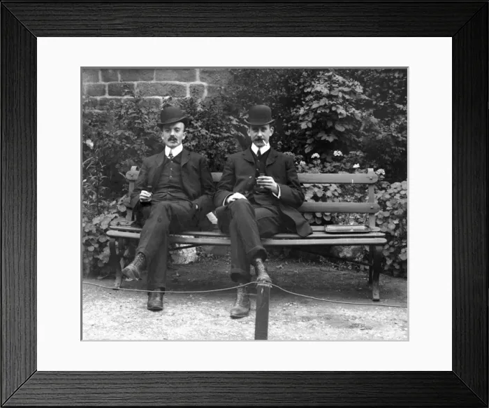 Framed Print : Garden in Baslow, Derbyshire Peak District Framed Print : Garden in Baslow, Derbyshire Peak District