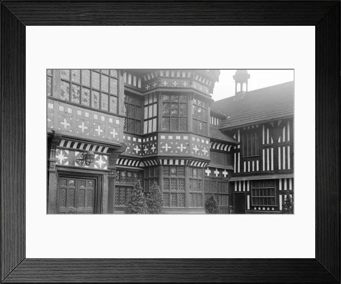 Framed Print : Bramhall Hall, Cheshire Framed Print : Bramhall Hall, Cheshire