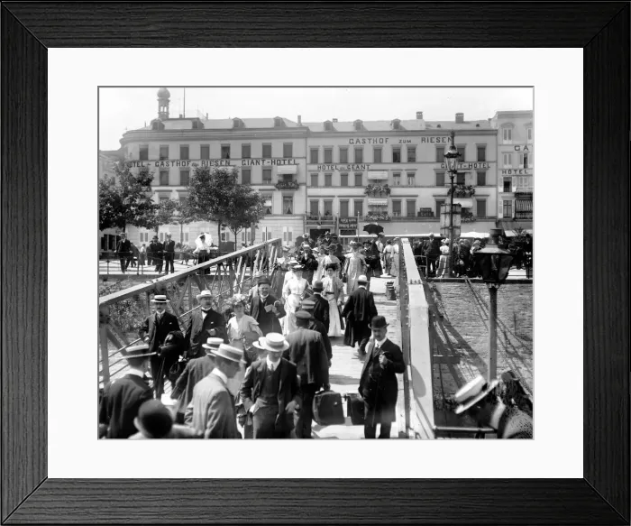 Framed Print : Landing stage at Koblenz Framed Print : Landing stage at Koblenz