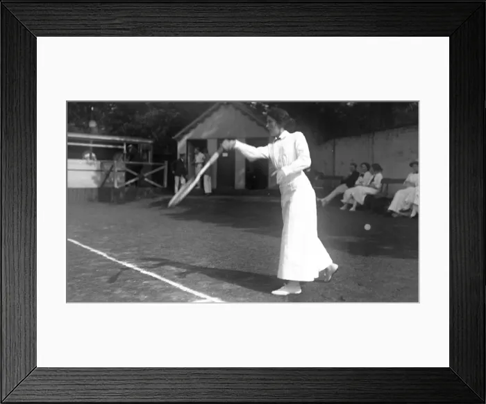 Framed Print : Lady Tennis player Framed Print : Lady Tennis player