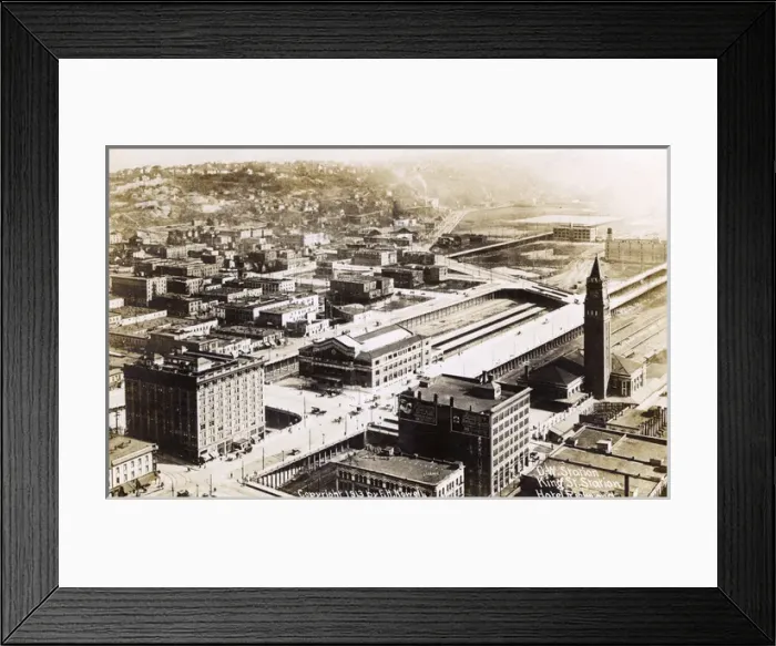 Framed Print : King Street Station, Seattle, Washington, USA Framed Print : King Street Station, Seattle, Washington, USA