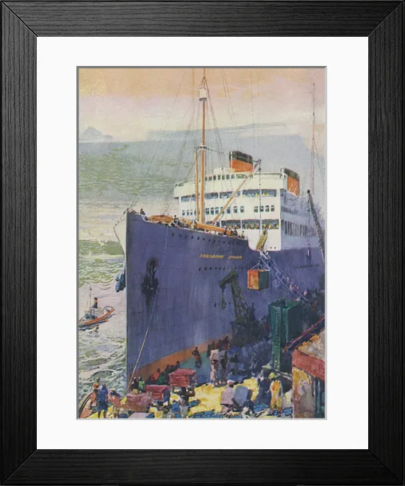 Framed Print : A Union Castle Company Ocean Liner at Cape Town Framed Print : A Union Castle Company Ocean Liner at Cape Town