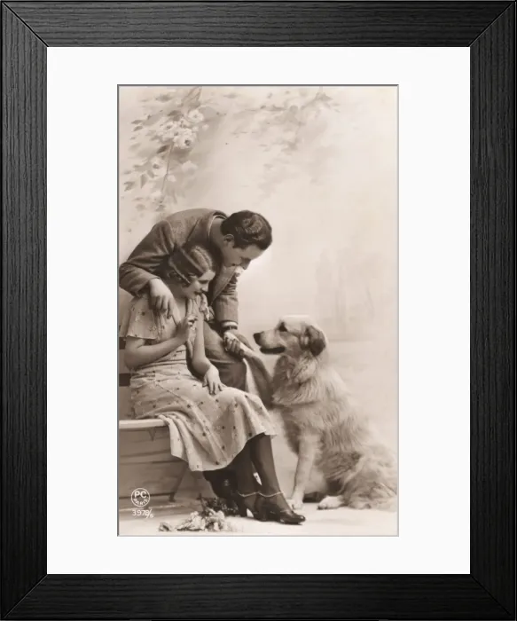 Framed Print : Couple with a Golden Retriever Framed Print : Couple with a Golden Retriever