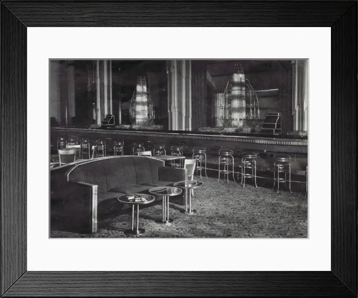 Framed Print : The cocktail lounge in the French Casino, New York Framed Print : The cocktail lounge in the French Casino, New York