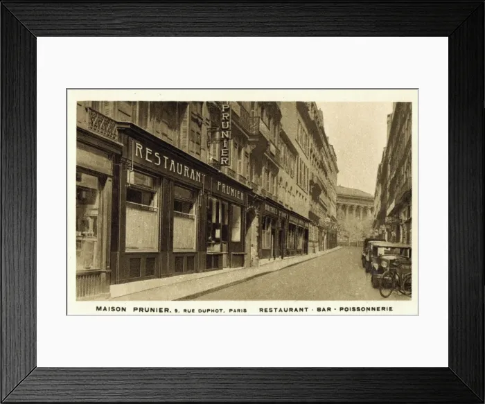 Framed Print : Exterior view of Maison Prunier, Paris Framed Print : Exterior view of Maison Prunier, Paris