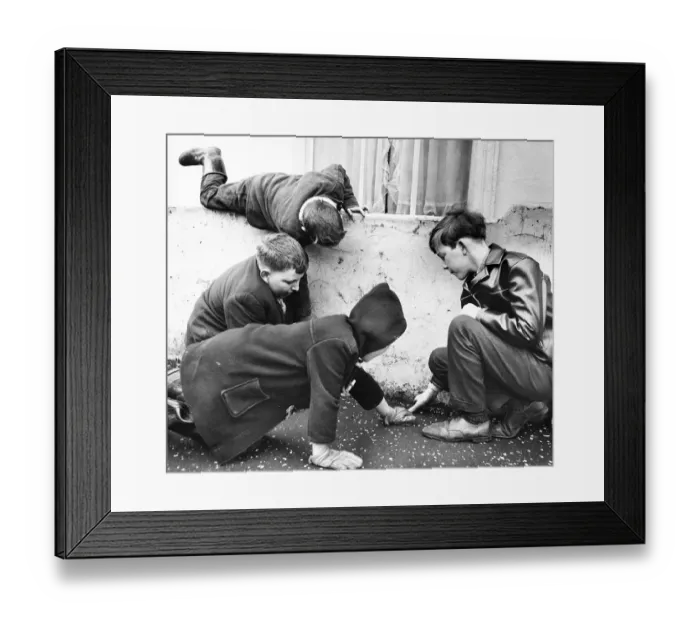 Framed Print : Boys playing in a street, Balham, SW London Framed Print : Boys playing in a street, Balham, SW London