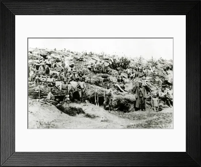 Framed Print : WW1 - Russian Troops in the trenches - Eastern Front Framed Print : WW1 - Russian Troops in the trenches - Eastern Front