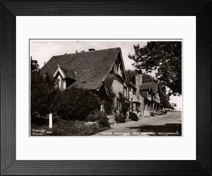 Framed Print : 15th Century Tudor Cottages, Rottingdean, Sussex Framed Print : 15th Century Tudor Cottages, Rottingdean, Sussex
