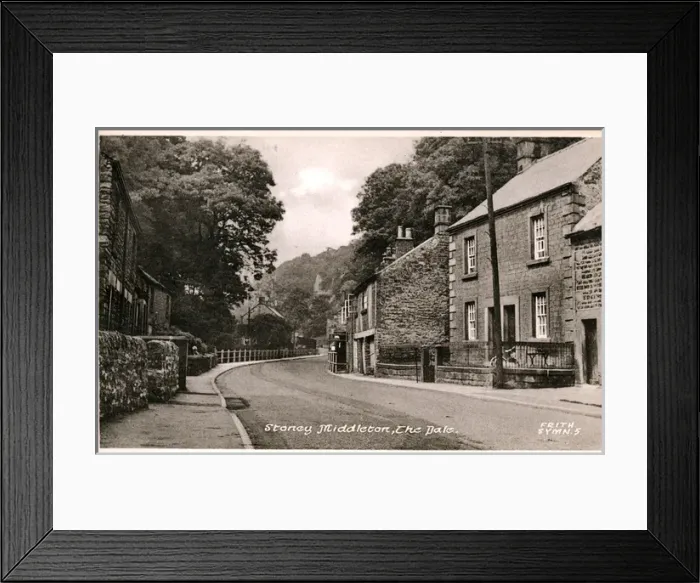 Framed Print : The Dale, Stoney Middleton, Derbyshire Framed Print : The Dale, Stoney Middleton, Derbyshire