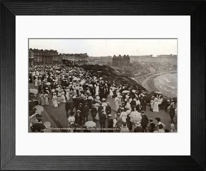Framed Print : Church Parade & South Cliff, Scarborough, Yorkshire Framed Print : Church Parade & South Cliff, Scarborough, Yorkshire