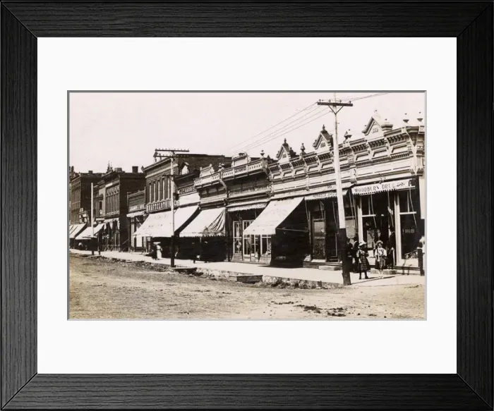 Framed Print : Street of shops in Osceola, Iowa, USA Framed Print : Street of shops in Osceola, Iowa, USA