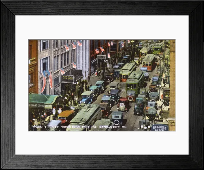 Framed Print : Walnut Street, Kansas City, Missouri, USA Framed Print : Walnut Street, Kansas City, Missouri, USA