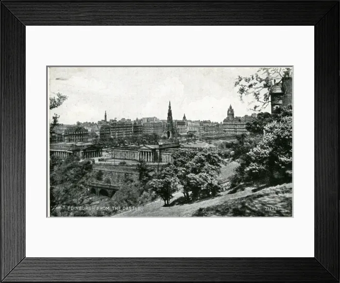 Framed Print : View from the Castle, Edinburgh, Midlothian Framed Print : View from the Castle, Edinburgh, Midlothian