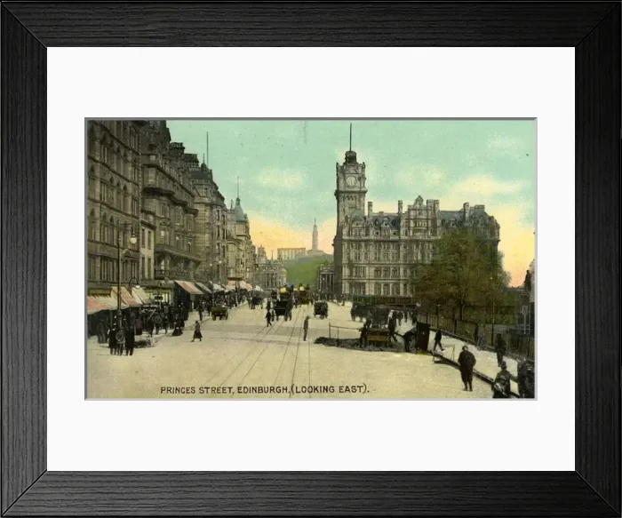 Framed Print : Princes Street, Edinburgh, Midlothian Framed Print : Princes Street, Edinburgh, Midlothian