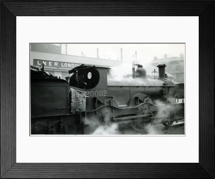 Framed Print : Low Level Railway Station, Nottingham, Nottinghamshire Framed Print : Low Level Railway Station, Nottingham, Nottinghamshire