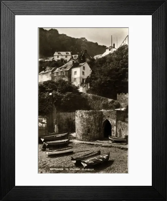 Framed Print : Entrance to Village, Clovelly, Devon Framed Print : Entrance to Village, Clovelly, Devon
