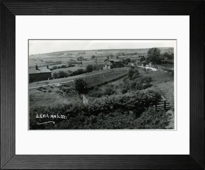 Framed Print : Railway Station, Lealholm, Yorkshire Framed Print : Railway Station, Lealholm, Yorkshire