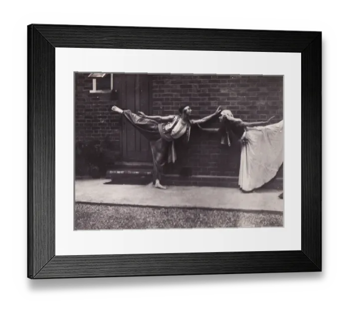 Framed Print : Dancers at the Sultans Palace Framed Print : Dancers at the Sultans Palace