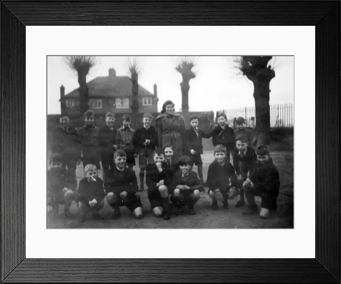 Framed Print : Goldington Road School class group Framed Print : Goldington Road School class group