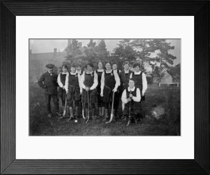 Framed Print : WW1 - 1st hockey Elstow