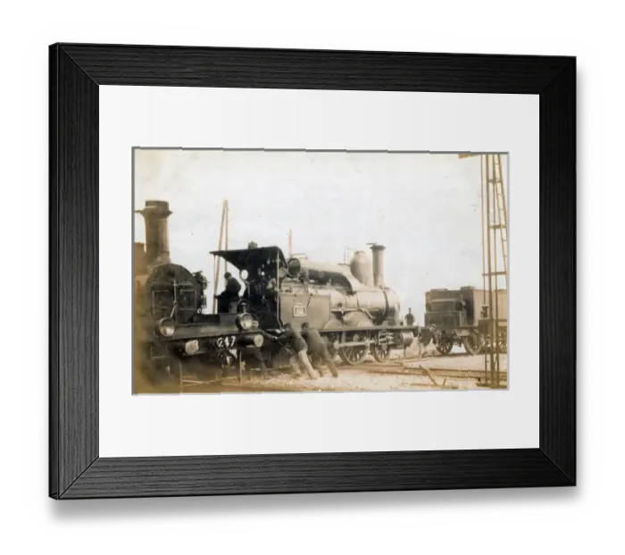 Framed Print : 0-6-0 Steam Engine FLR 290 on Turntable Framed Print : 0-6-0 Steam Engine FLR 290 on Turntable