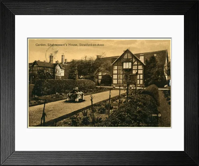 Framed Print : William Shakespeares House, Stratford-Upon-Avon, Warwickshi Framed Print : William Shakespeares House, Stratford-Upon-Avon, Warwickshi