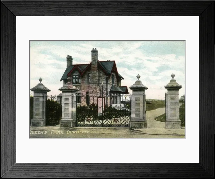 Framed Print : Queens Park, Burnley, Lancashire Framed Print : Queens Park, Burnley, Lancashire